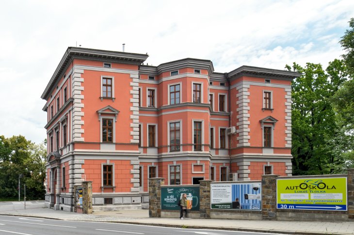Vila Karla Bayera. Foto: Roman Polášek. Rok: 2025