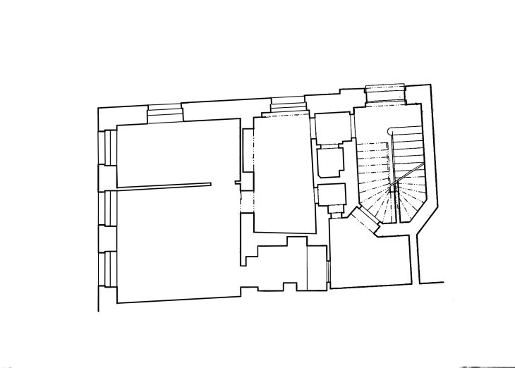 Obytný a obchodní dům Tomáše a Barbary Svanovských, půdorys (reprodukce R. Rosová – M. Strakoš, eds.). Zdroj: Průvodce architekturou Opavy, © Národní památkový ústav