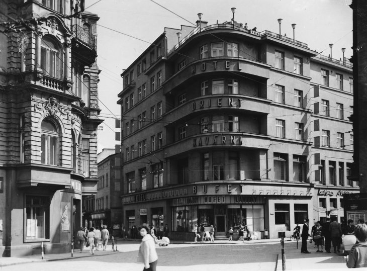 Dom czynszowy Františka Havlickiego. Źródło: Muzeum Ziemi Śląskiej w Opawie, sig. A 64.675/2. Rok: Lata 60. XX wieku