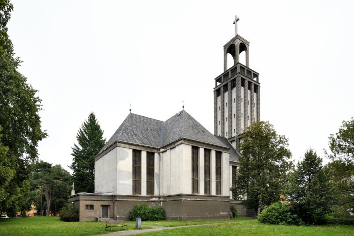  Kościół pw. św. Jadwigi