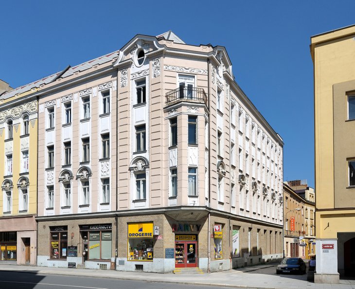  Obytný a obchodní dům Leonarda Ponižila (Altschul)