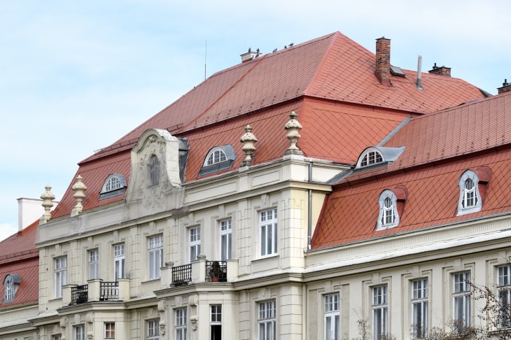 Nájemní dvojdům řádu německých rytířů. Foto: Roman Polášek. Rok: 2025