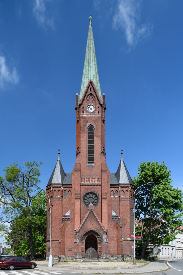  Evangelický kostel