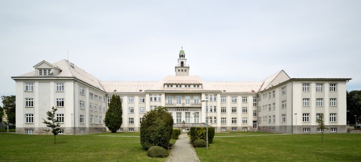  Szkoła pielęgniarska i dom dla pielęgniarek Franciscaneum
