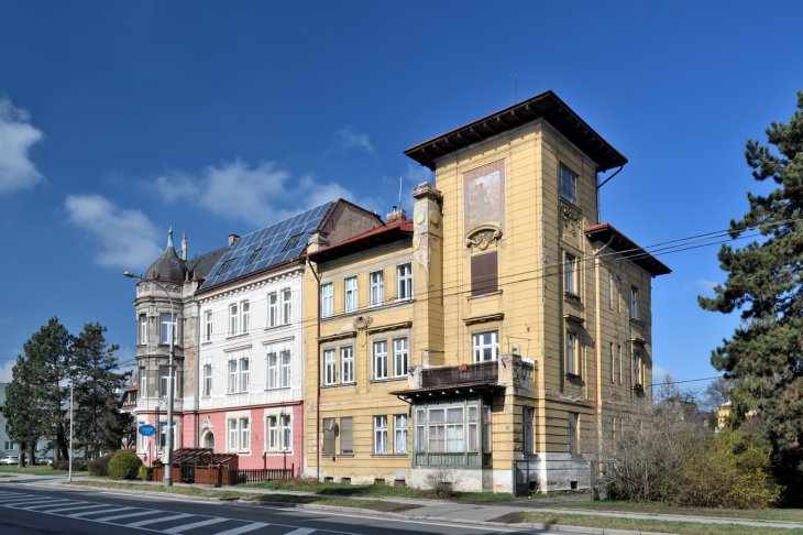  Zdrazilův dům